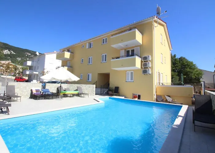 Apartman With Swimming Pool Baska, Krk - 18785 *